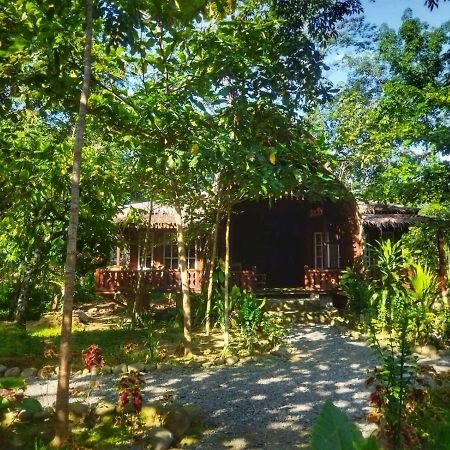 ETALAUSER Jungle Gate EcoResort Bukit Lawang Exterior foto