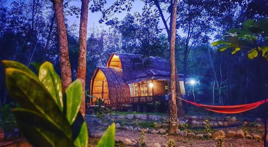 ETALAUSER Jungle Gate EcoResort Bukit Lawang Exterior foto