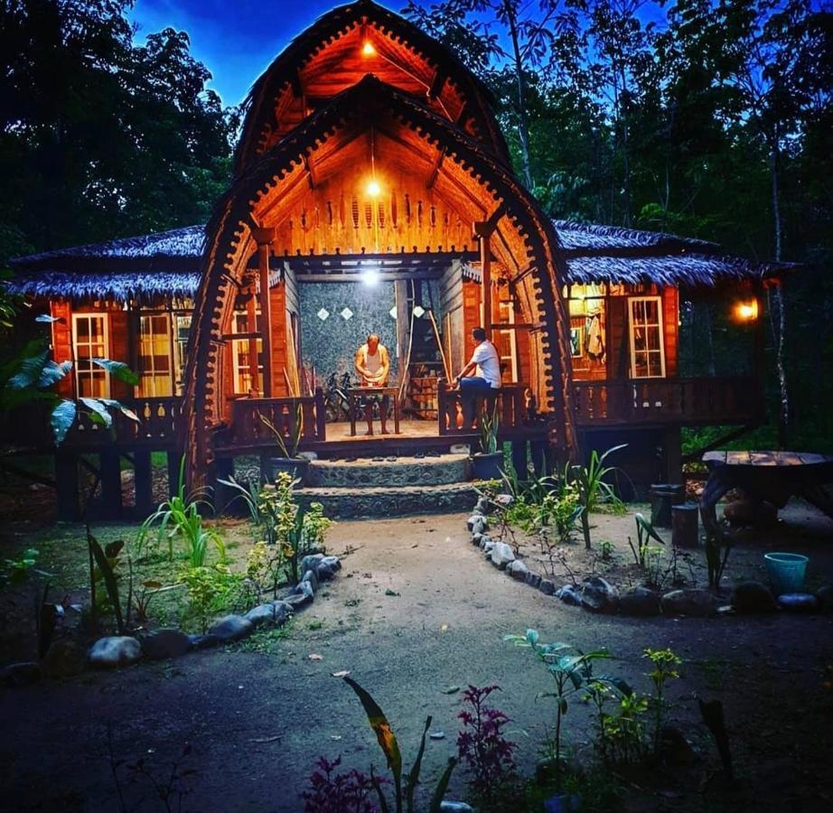 ETALAUSER Jungle Gate EcoResort Bukit Lawang Exterior foto